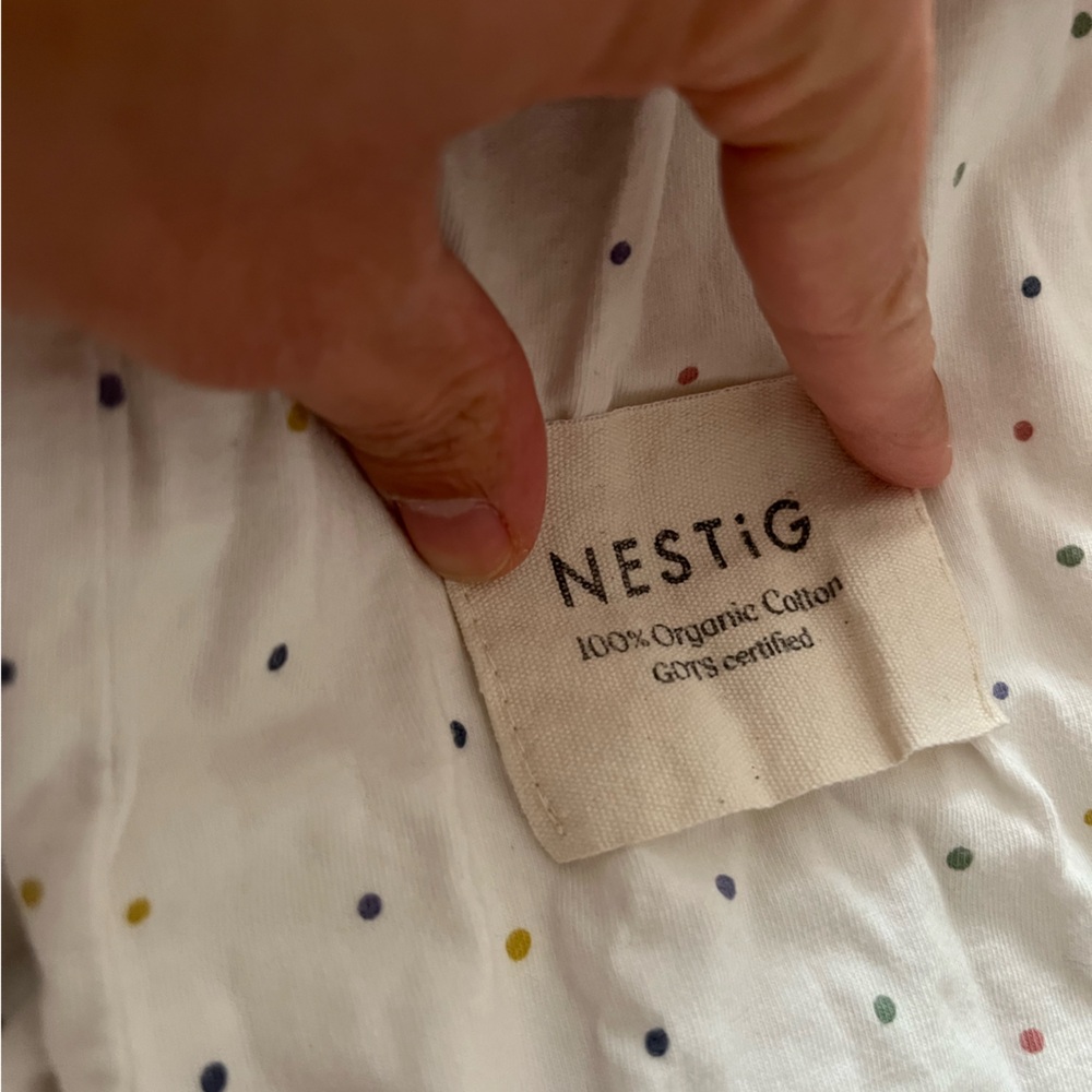 Nestig small mattress organic sheets